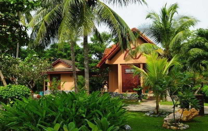 Alongkot Beach Resort Khanom Zewnętrze zdjęcie
